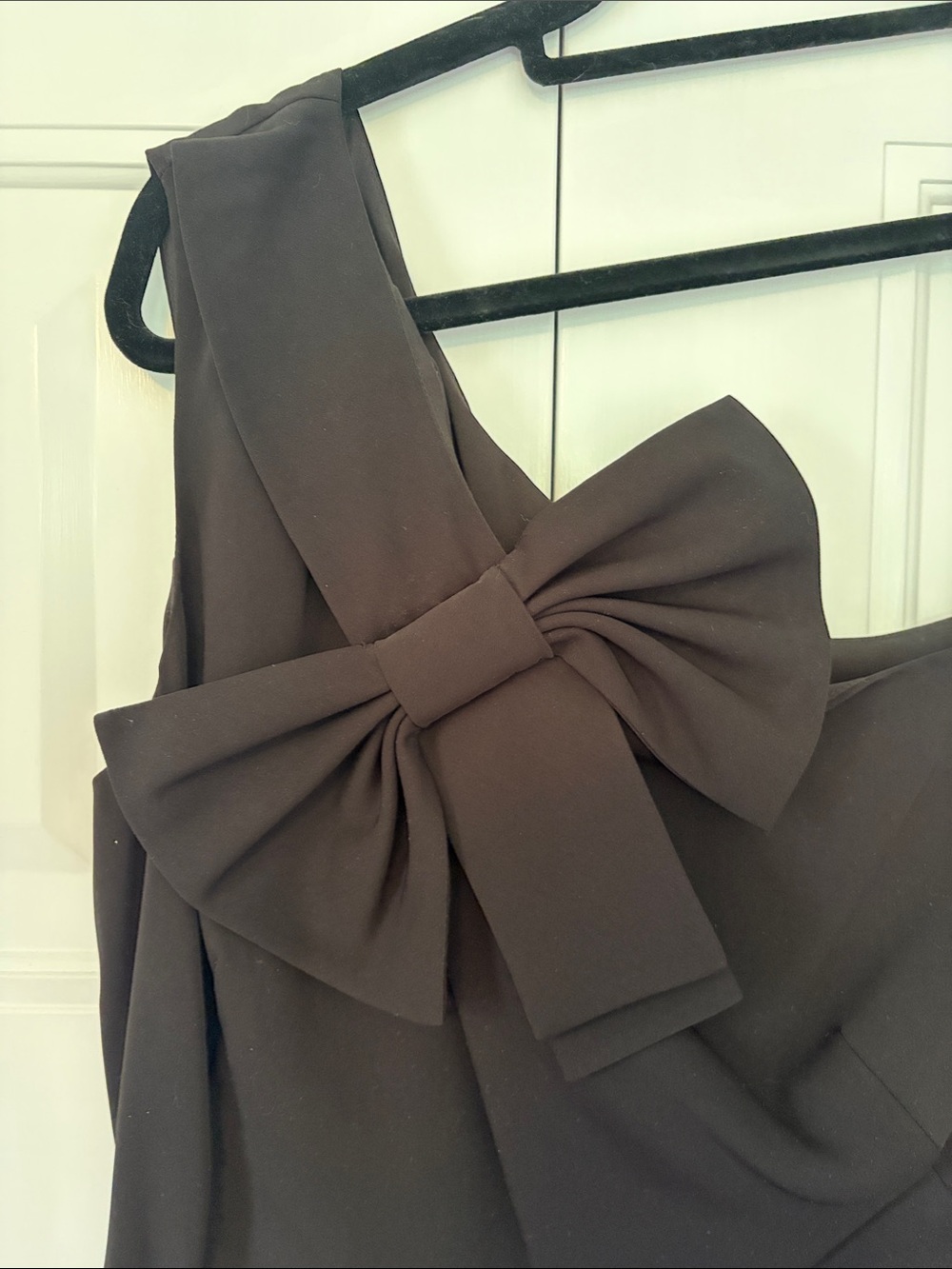 CeCe Black One-Shoulder Bow Romper - Picture 3 of 8